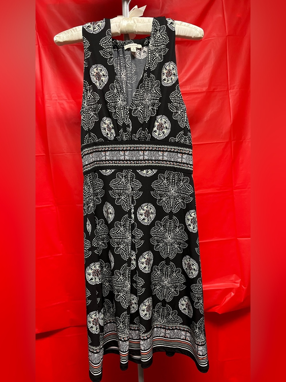Max Studio Black and White Floral Print Dress size small